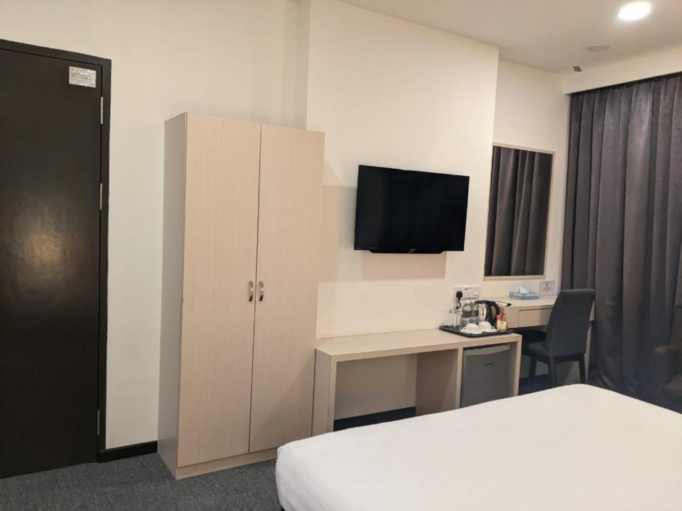 The View Hotel Segamat Kültér fotó
