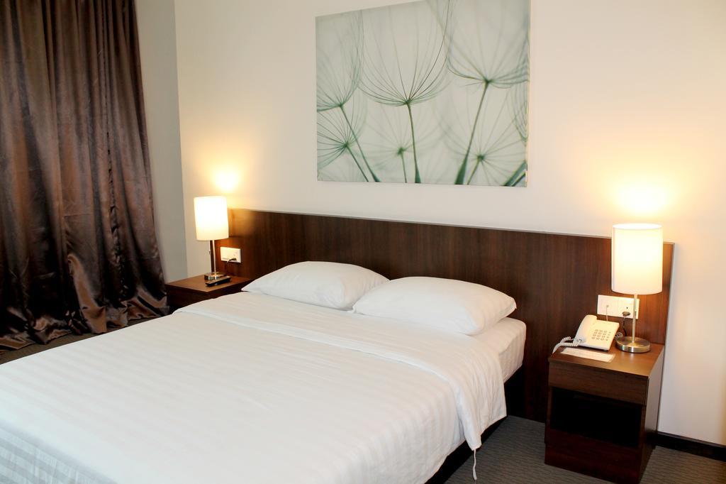 The View Hotel Segamat Kültér fotó