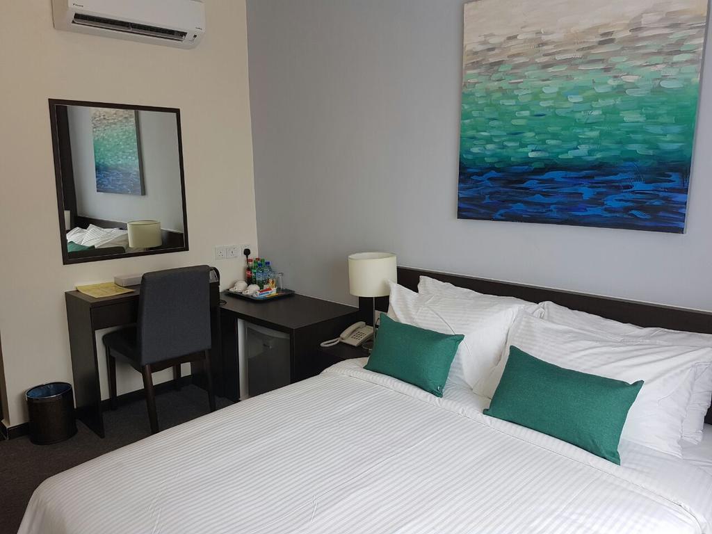The View Hotel Segamat Kültér fotó
